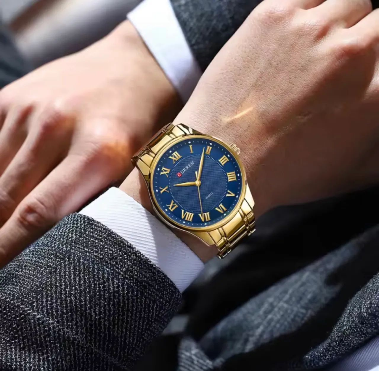 Relógio Masculino CURREN 8409 com Pulseira em Aço Inoxidável - Foto 2