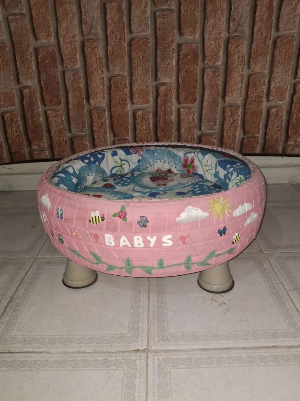 Caminha de cachorro de pneu