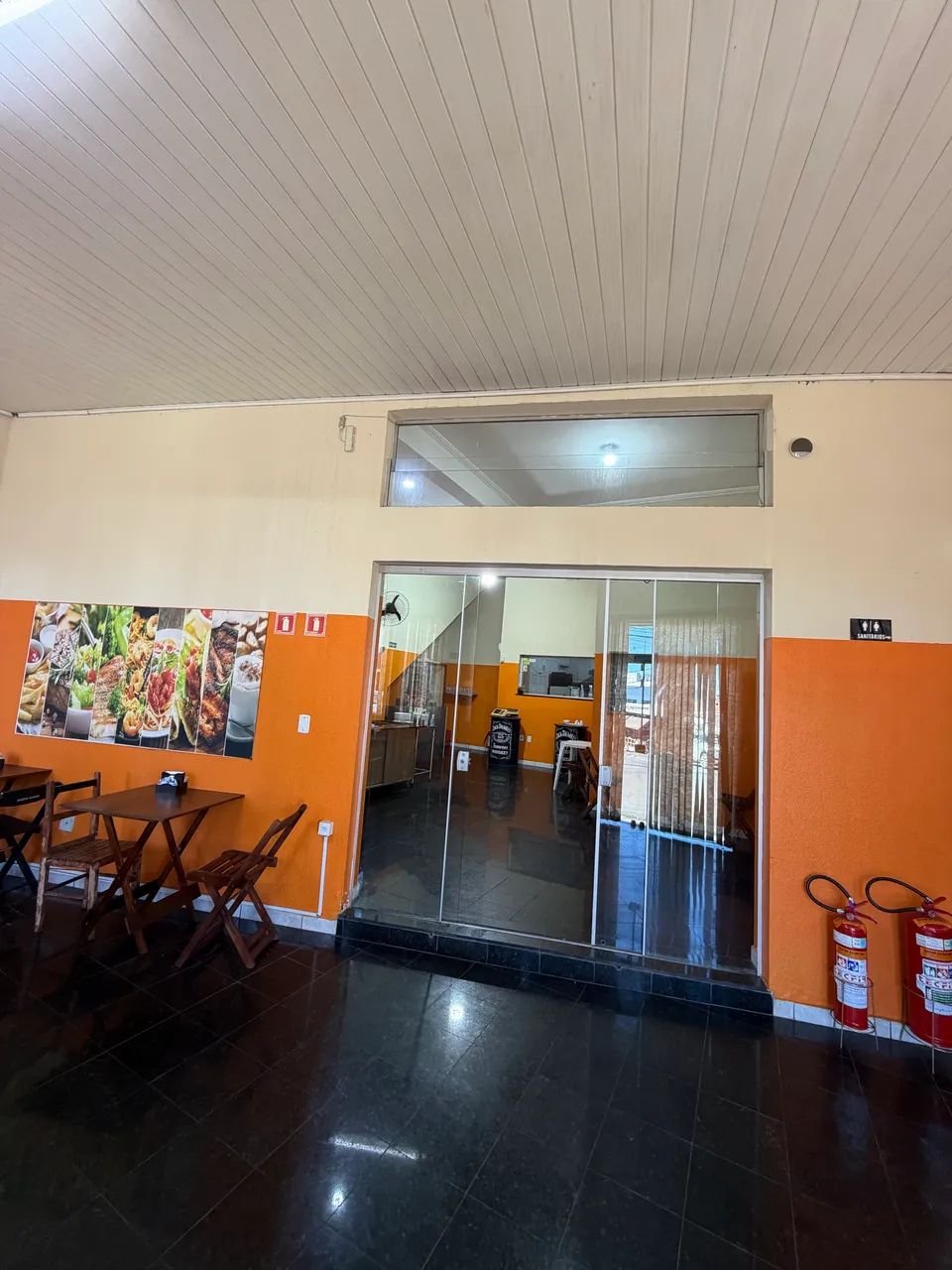 VENDE SE RESTAURANTE MONTADO