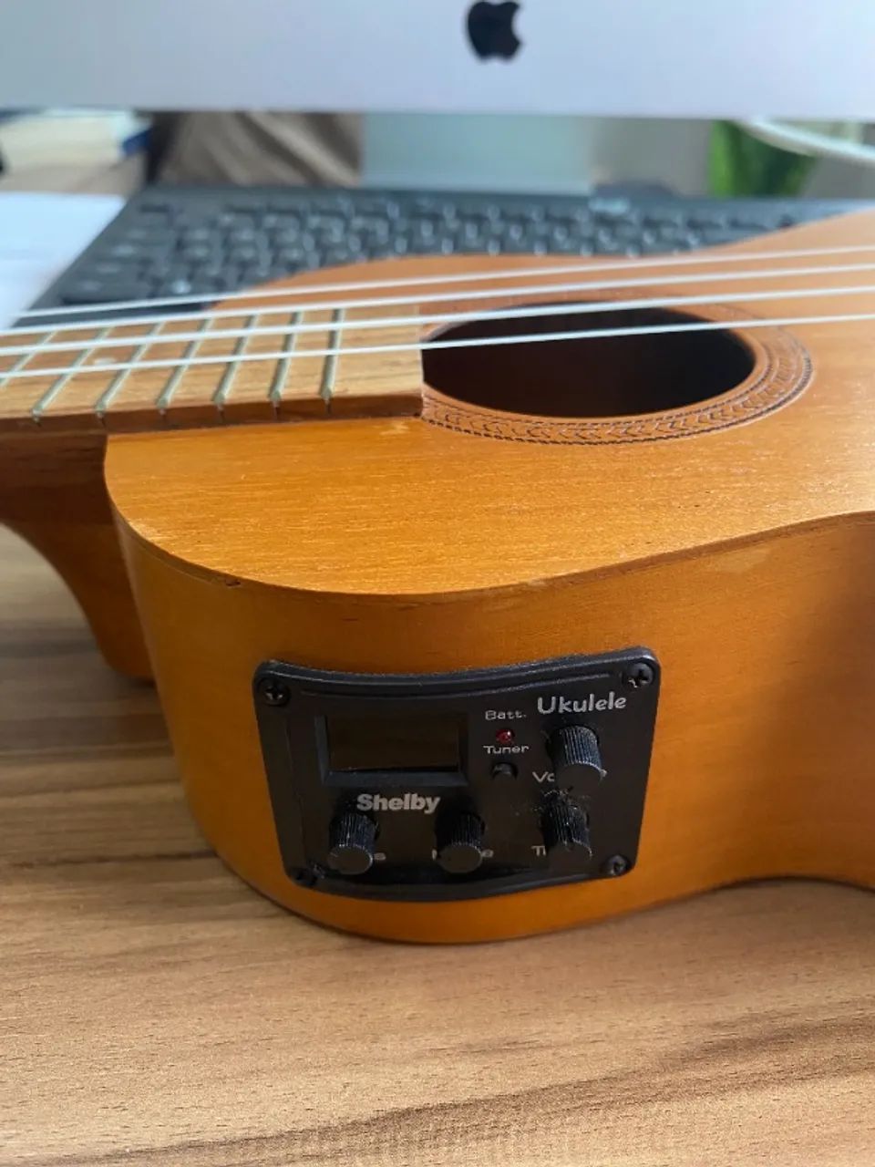 Ukulele - Vendo um Ukulele - Foto 5