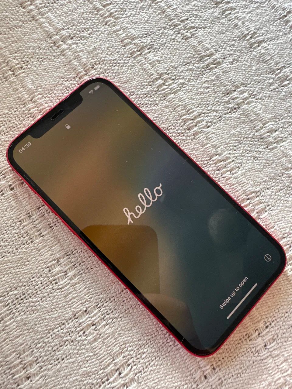 iPhone 12 Red - Foto 2