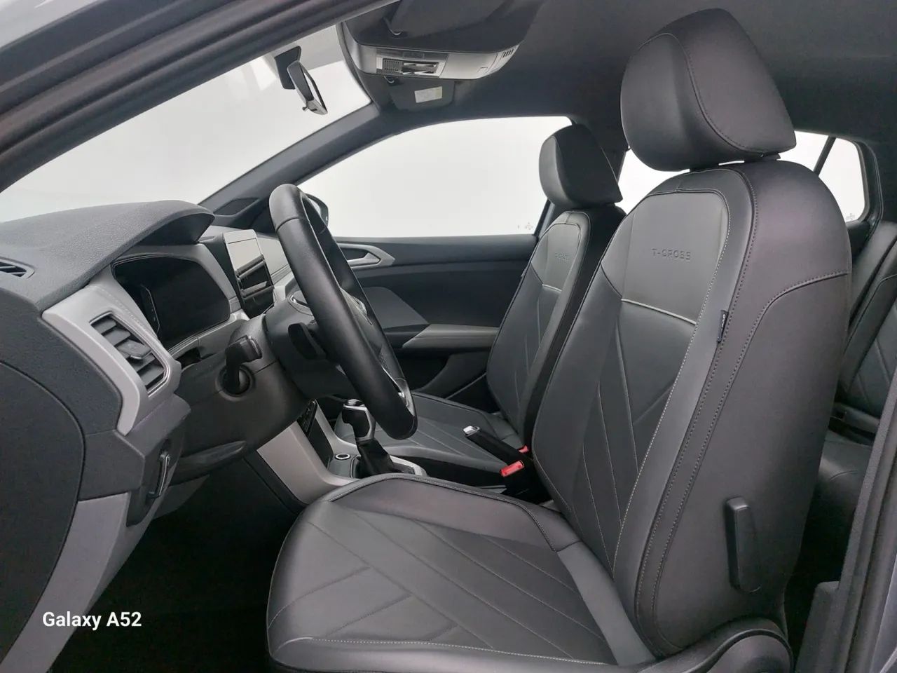 Volkswagen T-Cross Comfortline 1.0 TSI Flex 5P Aut., foto 16 de 18
