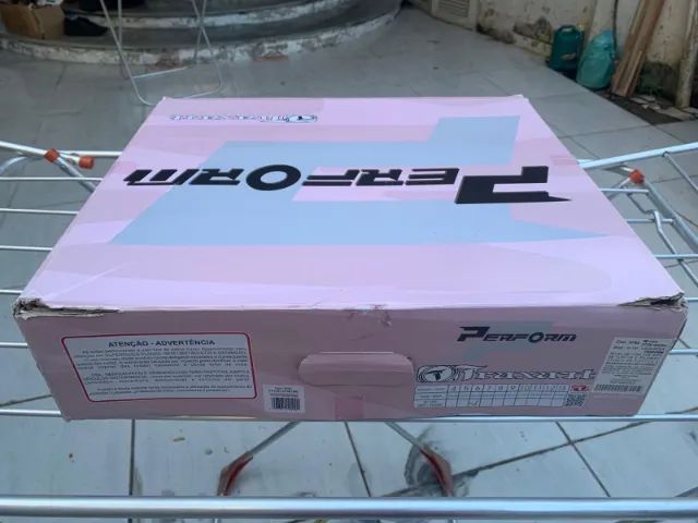 Patins Performance Feminino Semi-Novo da Traxart - Foto 3