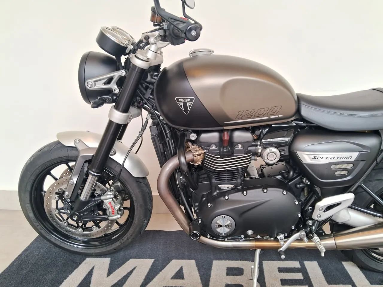 Triumph Speed Twin 1200cc - Foto 2