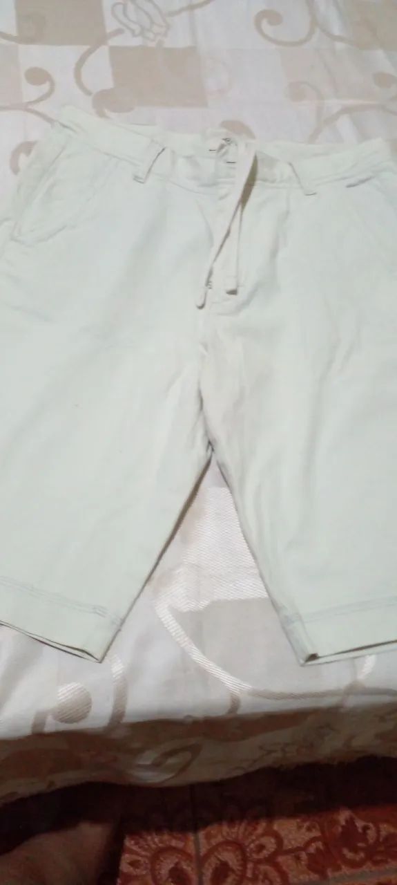 Bermuda semi nova 44