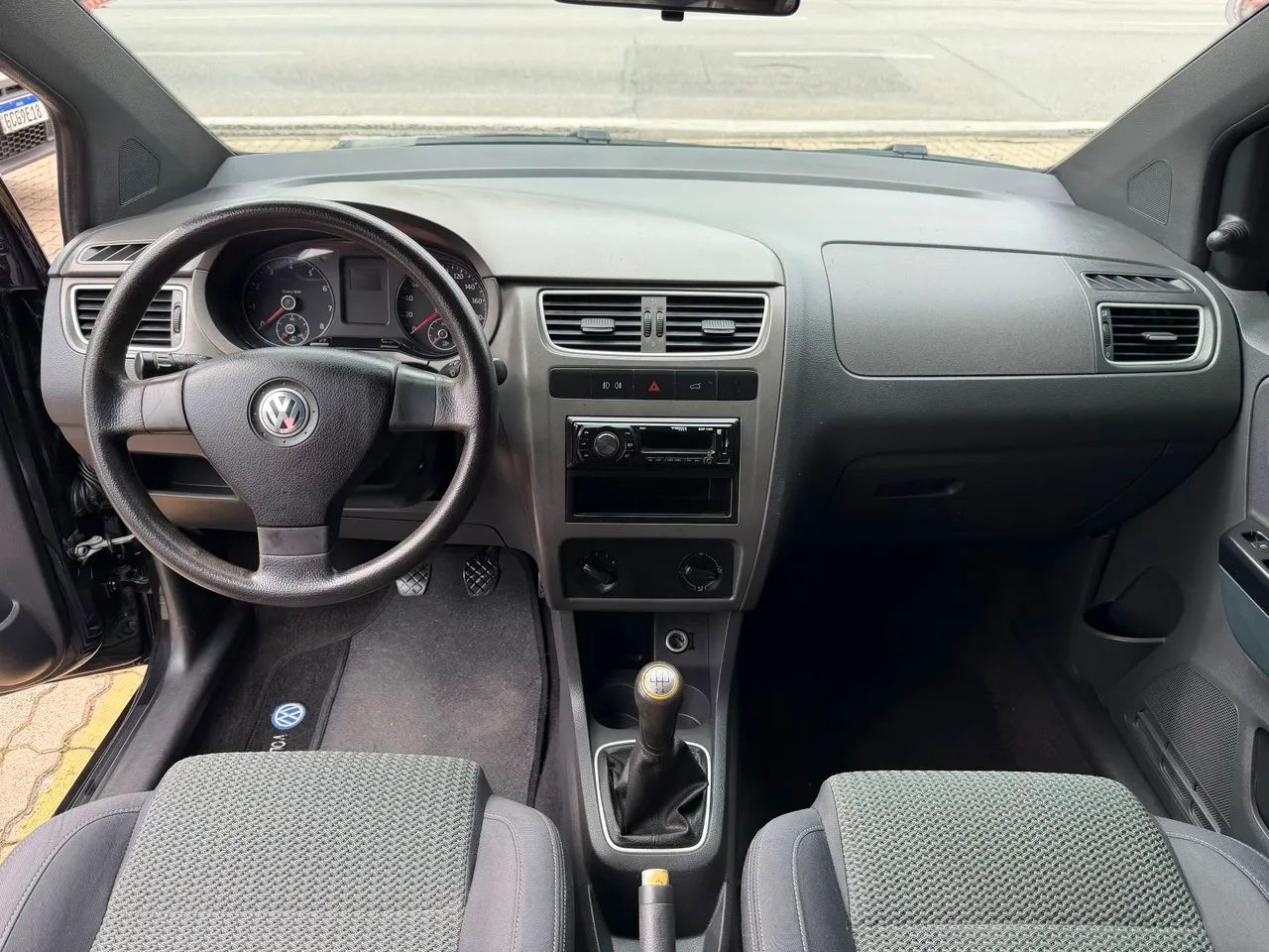 Volkswagen Fox 1.0 Mi Total Flex 8V 5p, foto 8 de 12