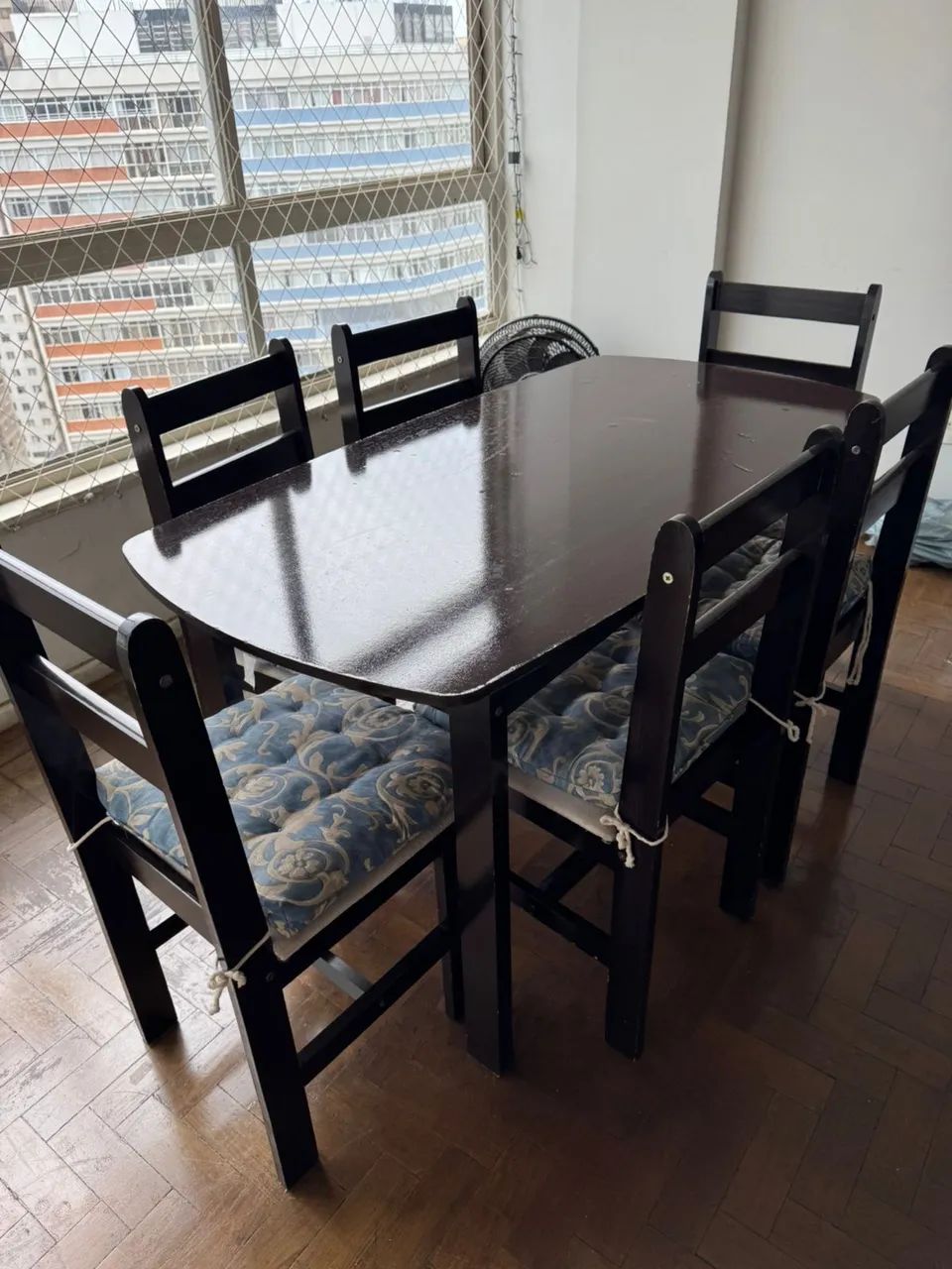 Dining Table65568133755395121