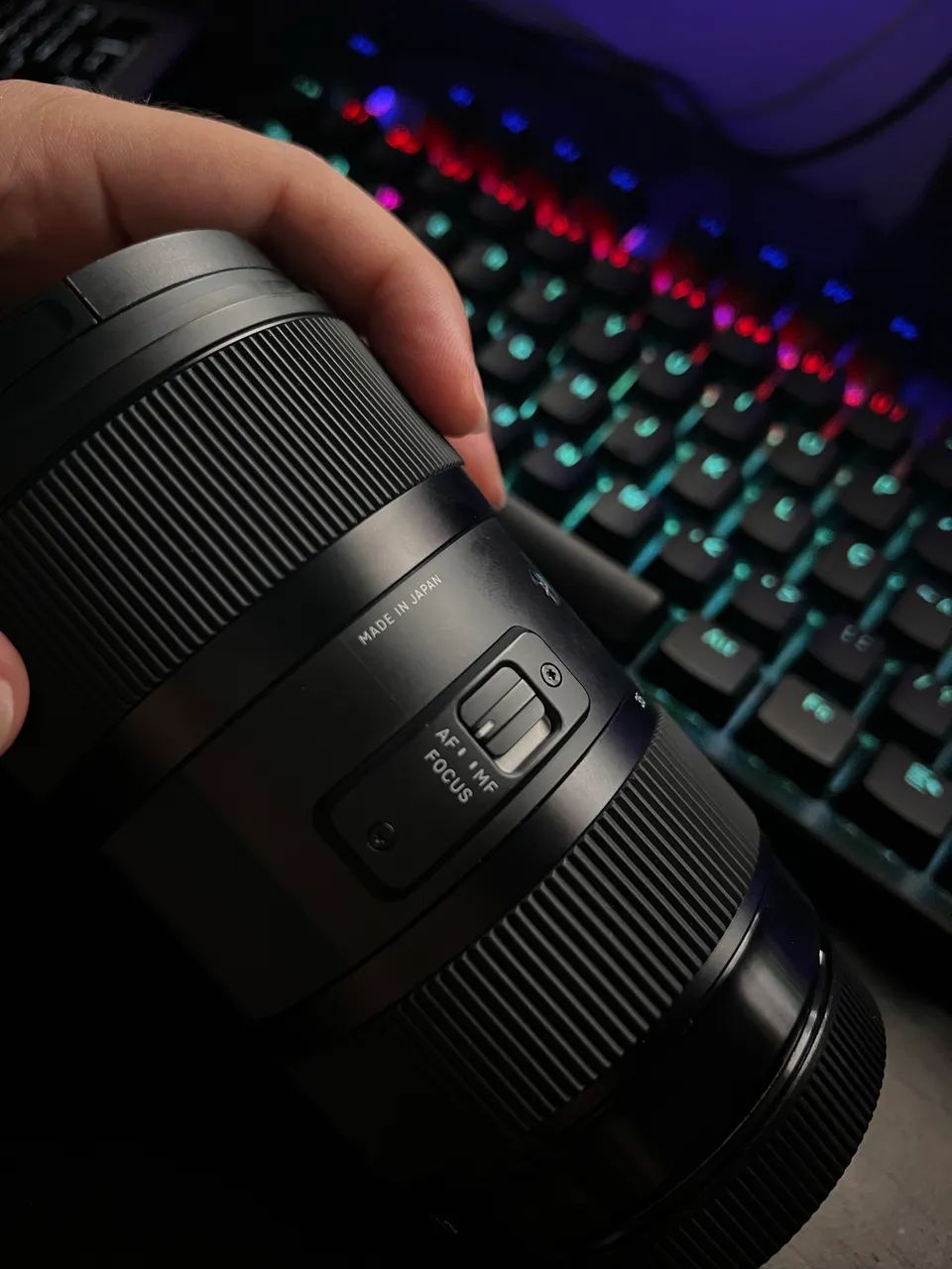 Lente Sigma 18-35mm F1.8 DC - Foto 6