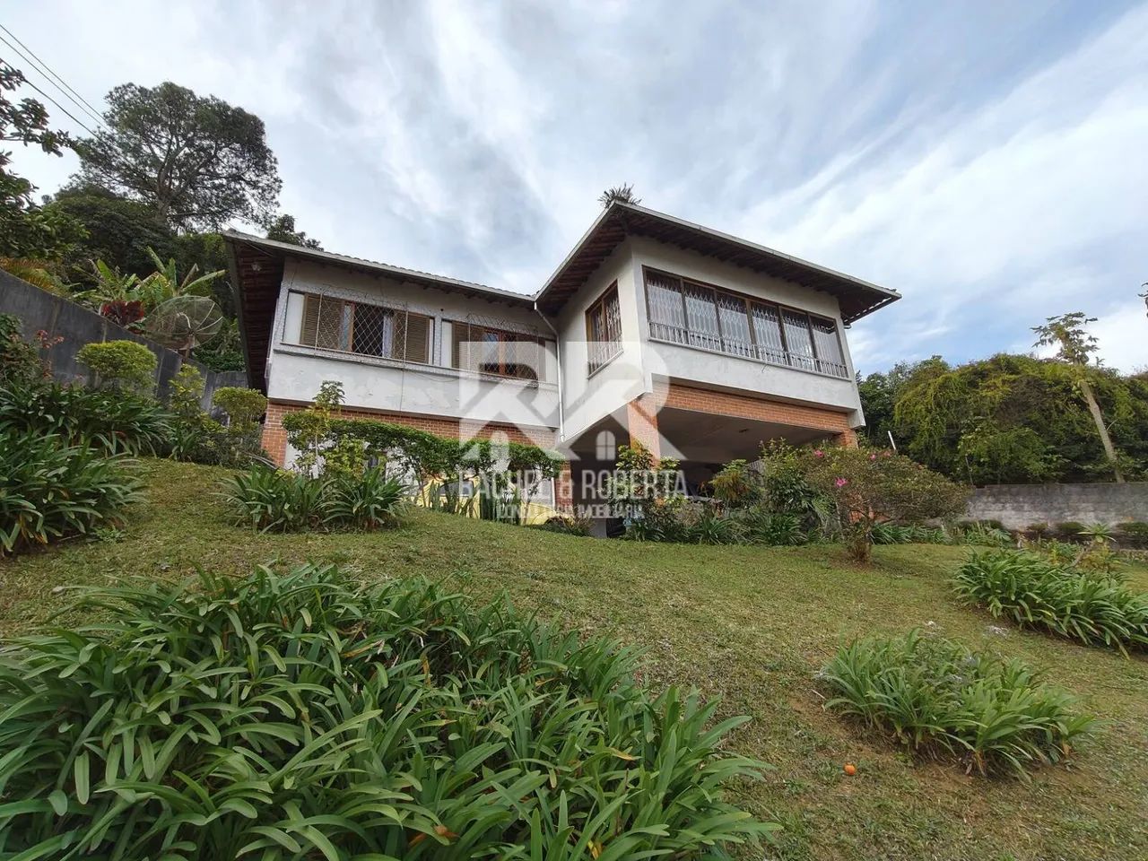 Casa Linear em Agriões