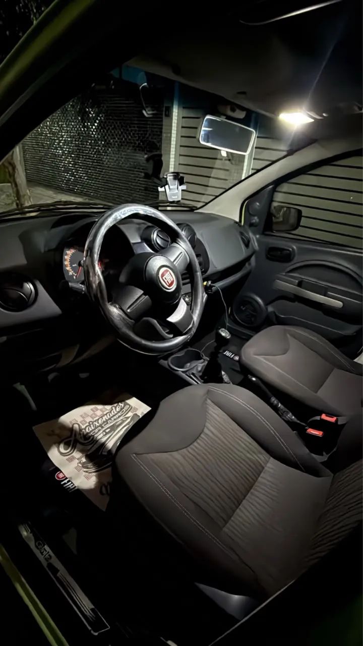 Fiat Uno WAY 1.4 EVO Fire Flex 8V 5P 2011 - Foto 2