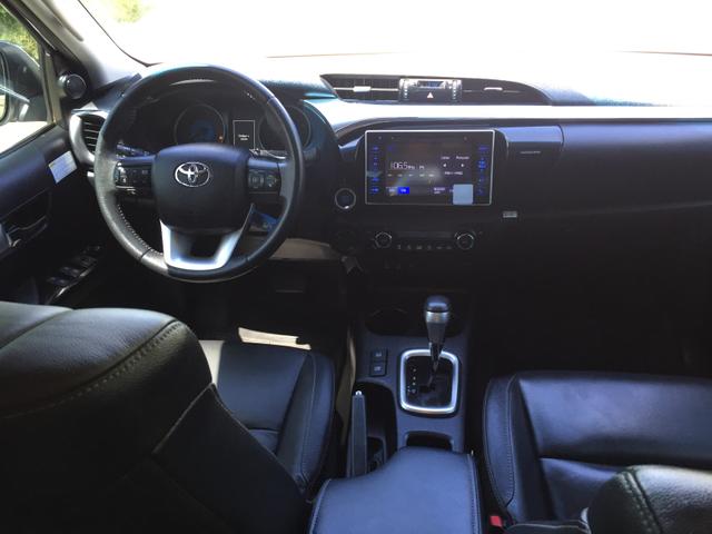 Toyota Hilux SRX 2017 único dono diesel IMPECÁVEL!!! - Foto 12