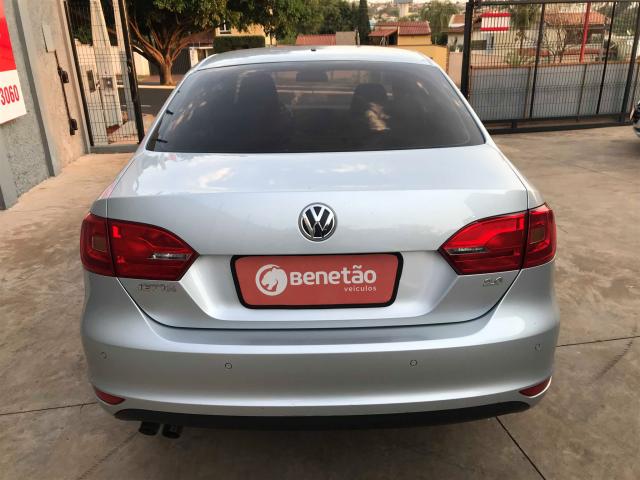 VOLKSWAGEN JETTA 2011/2012 2.0 COMFORTLINE FLEX 4P MANUAL - Foto 3