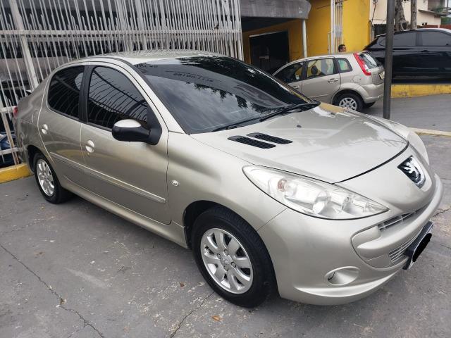 Peugeot 207 passion 1.4 ano 2013 completo 3000 de entrada