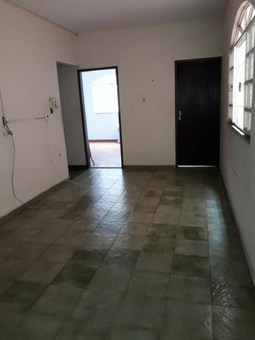 (R$280.000) Bairro de Lourdes - Casa quase em frente ao Colégio Tiradentes - Foto 7