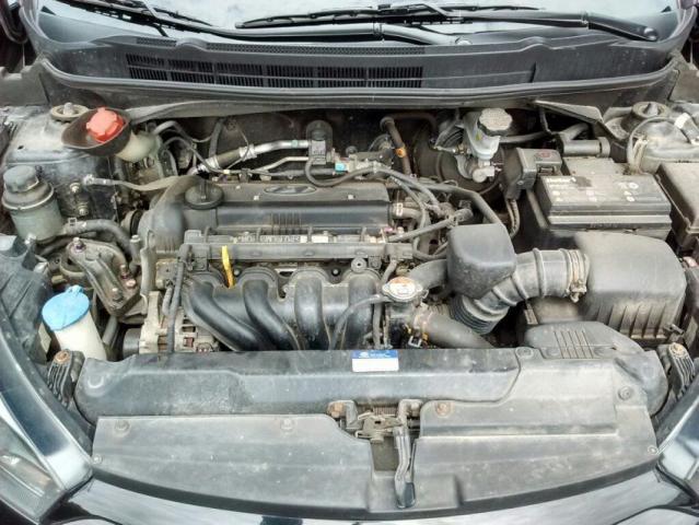 HYUNDAI IMP HB20 COMFORT PLUS 1.6 16V FLEX Preto 2015/2015 - Foto 12