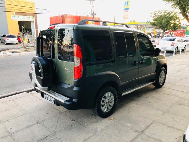 Doblo Adventure 1.8 2014 c/GNV 7 Lugares (R$: 4.900,00 + 60 x 1.090,00) - Foto 4