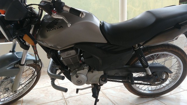 VENDO MOTO AVISTA