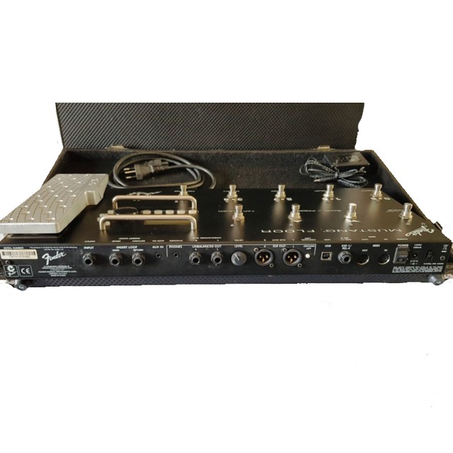 Pedaleira de guitarra fender mustang floor - Instrumentos musicais