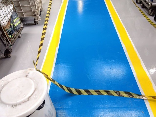 Cinza Claro Tinta Industrial Alta Espessura Monocomponente GL 3,6L - Foto 6