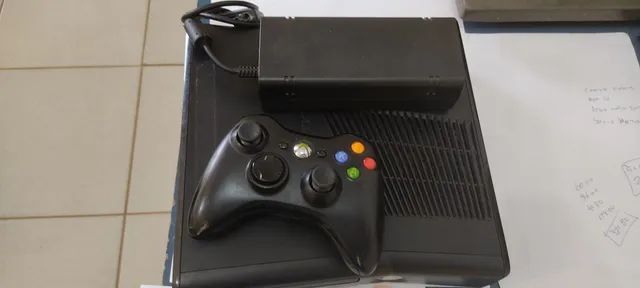 Console Xbox 360 Super Slim 250GB Desbloqueado (SEMINOVO