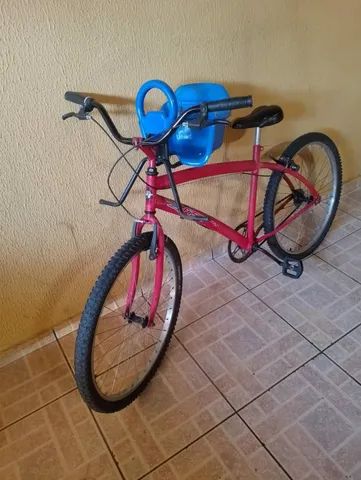 Bicicleta com cadeirinha 