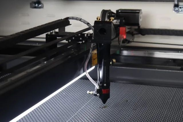 Máquina CNC Laser 130w - Foto 3