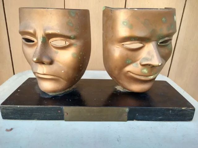 mascaras de fibra antiga