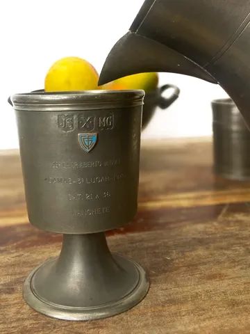 Taça Inglesa em estanho John Somers 