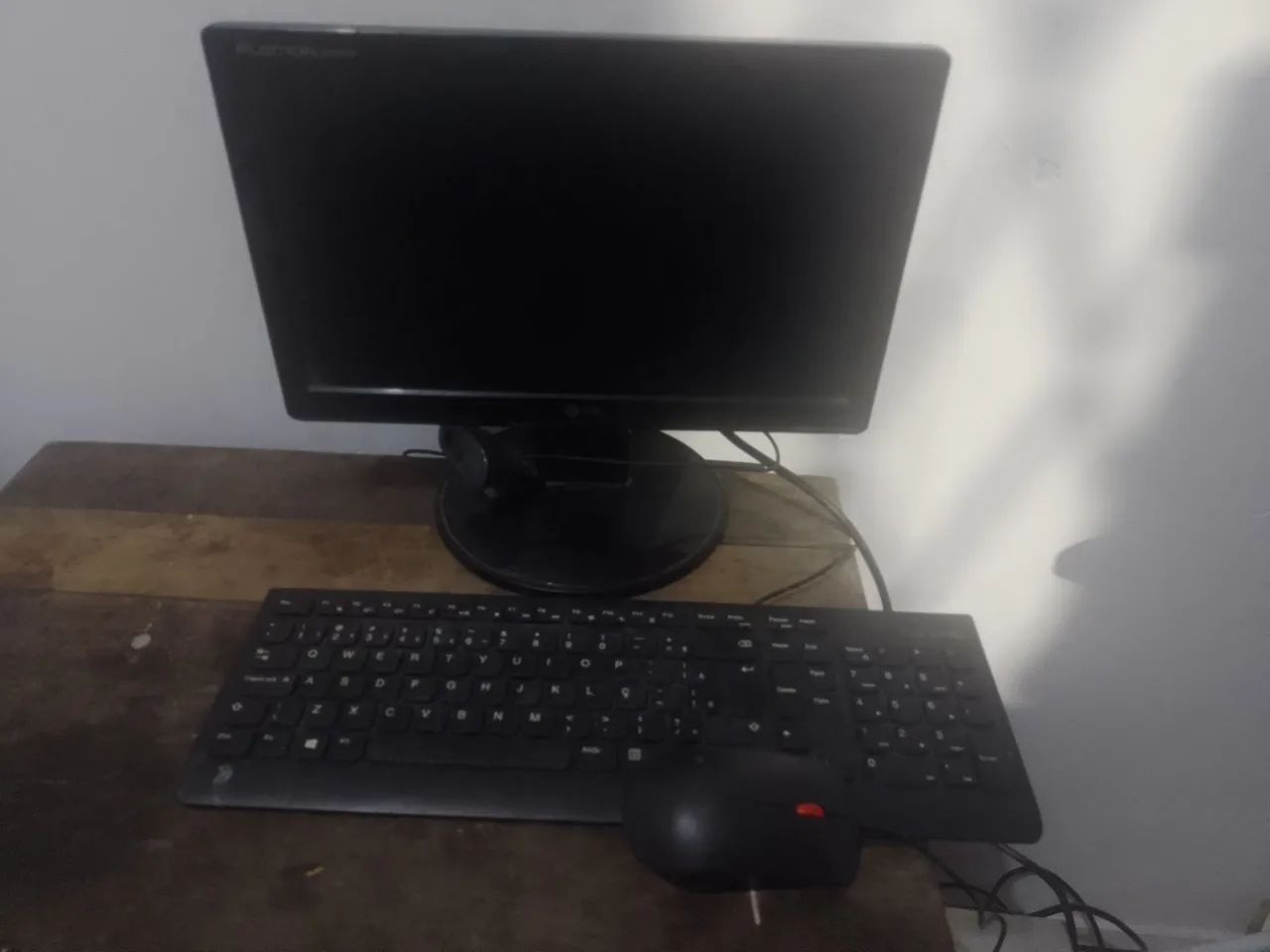 Computador Completo com 4 gigas - Foto 2