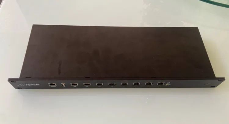 Roteador EdgeRouter ER-8 8 Portas