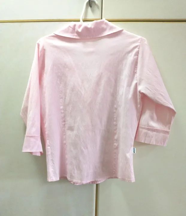 Camisa rosa babados  - Foto 3