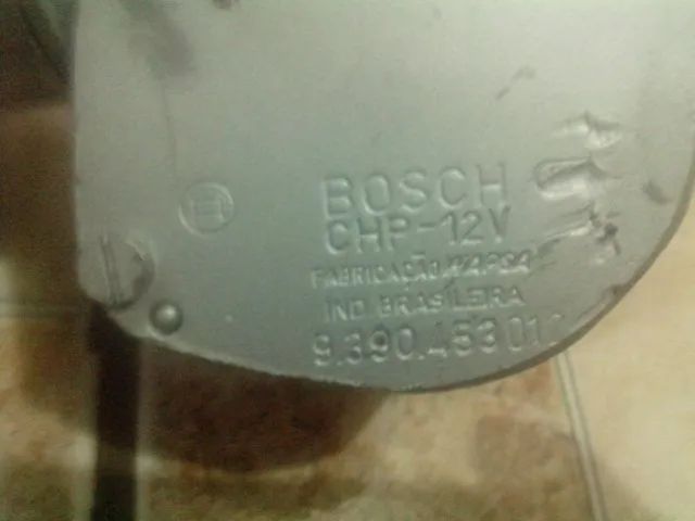 Kit gambiarra Motor redutor bosch 12vcc corrente\coroa usado perfeito funcionamento  - Foto 3