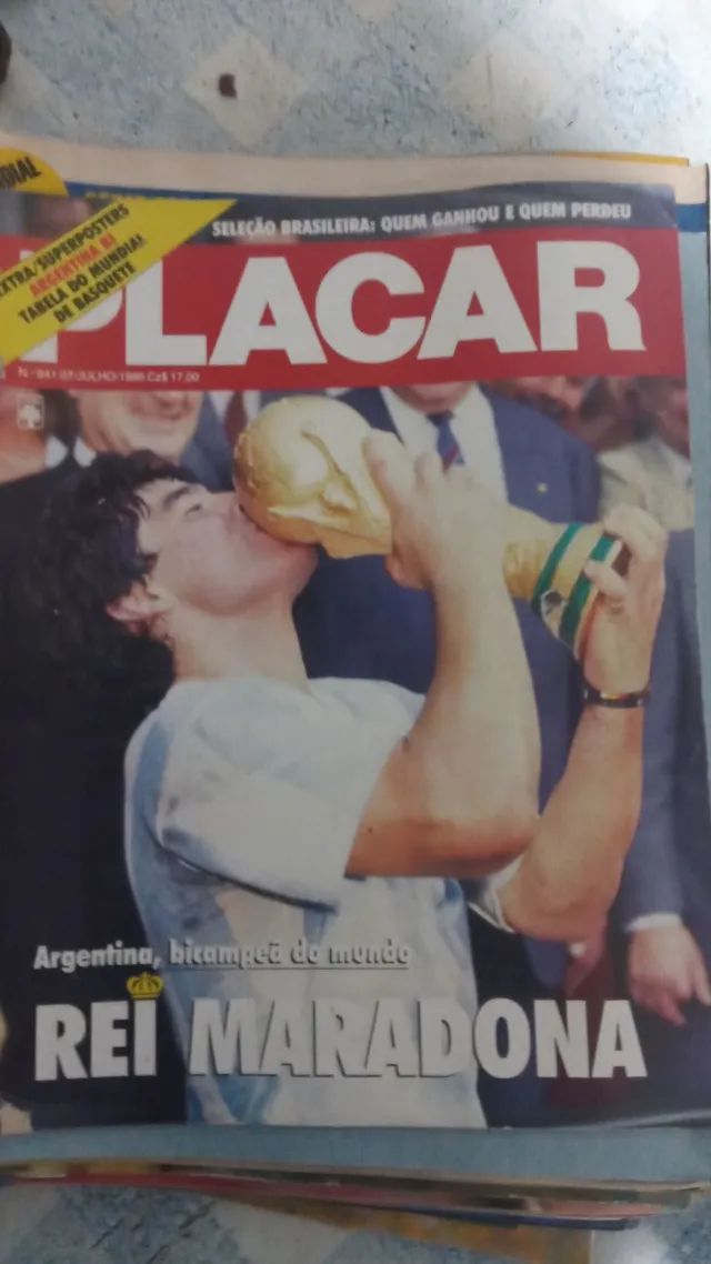 17 ediçoes da revista Placar das copas de 1982 a 2002 - Foto 3