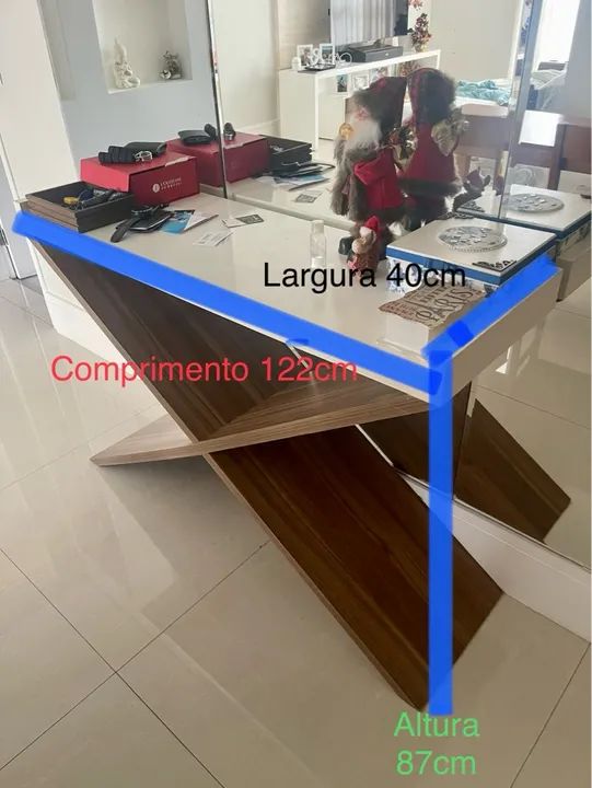 Mesa de Canto em Madeira Aparador com Design Moderno