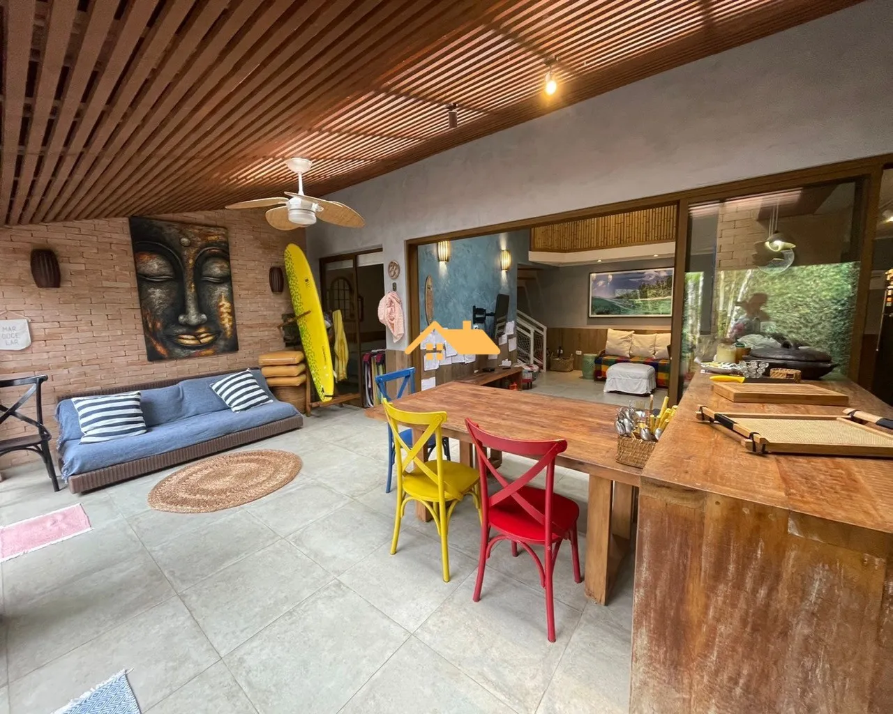 CASA EM CONDOMÍNIO NA PRAIA DE BARRA DO SAHY