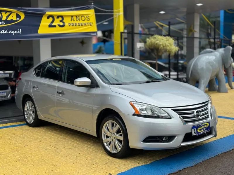 Sentra R 2015 NISSAN SENTRA 2015 Usados e Novos