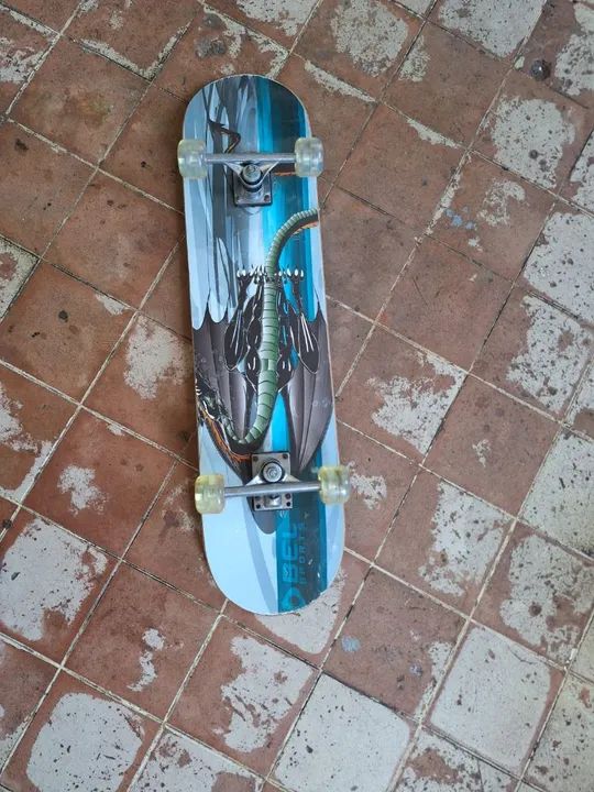 Skate tradicional + equipamento de proteção - Foto 3