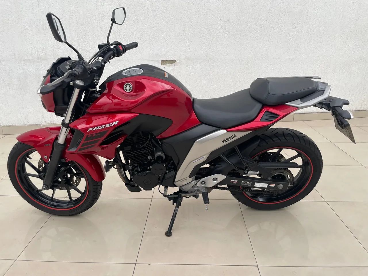 YAMAHA FZ25 250FAZER 2023/2023 12 Mil Km  - Foto 9