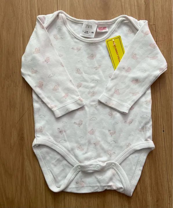 Body novo manga longa Zara bebe menina passarinhos branco e rosa 6m
