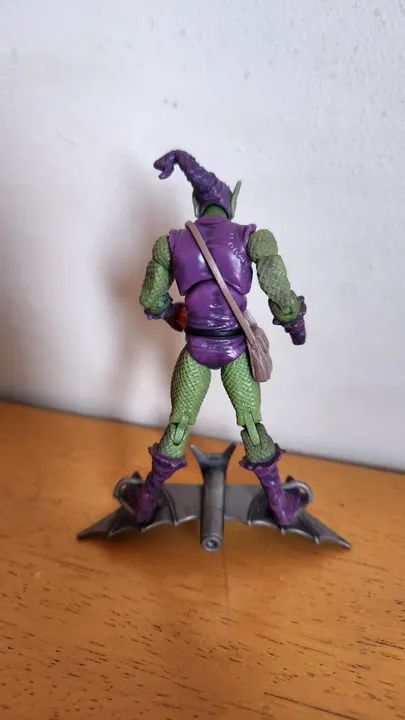 Duende Verde - Marvel Universe HasbroGreen Goblin Action Figure - Foto 2