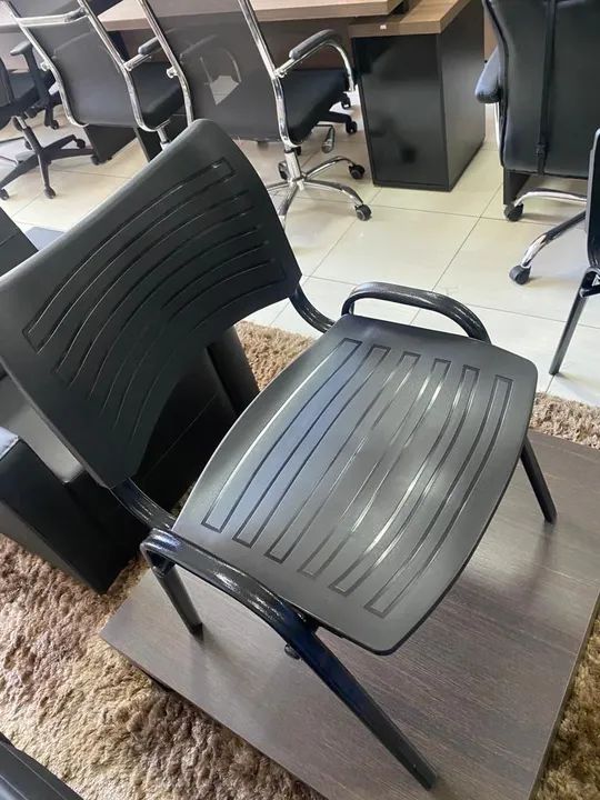 Cadeira de plastico