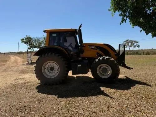 Trator Agrícola Valmet