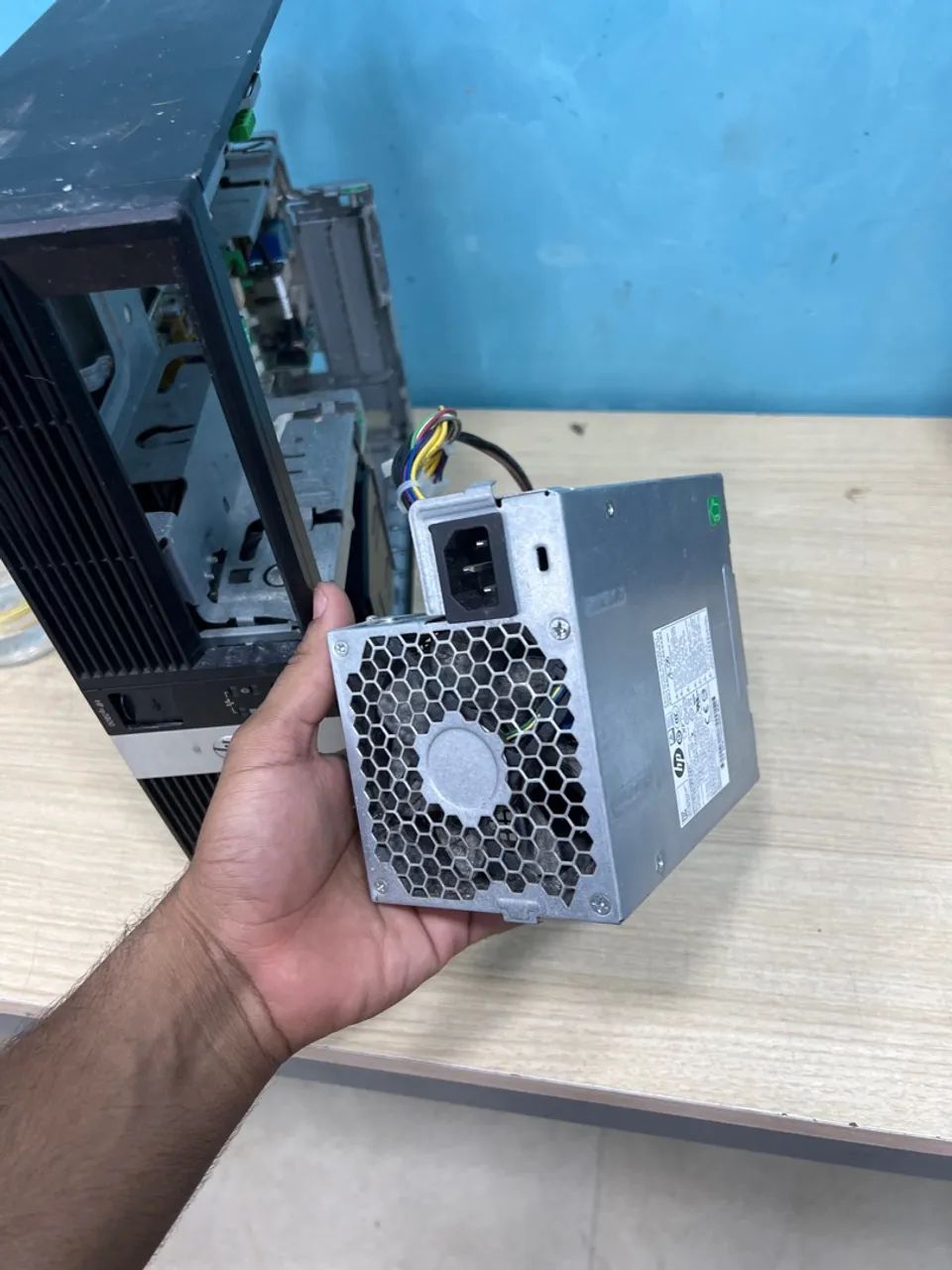 Fonte de Alimentação para desktop HP 