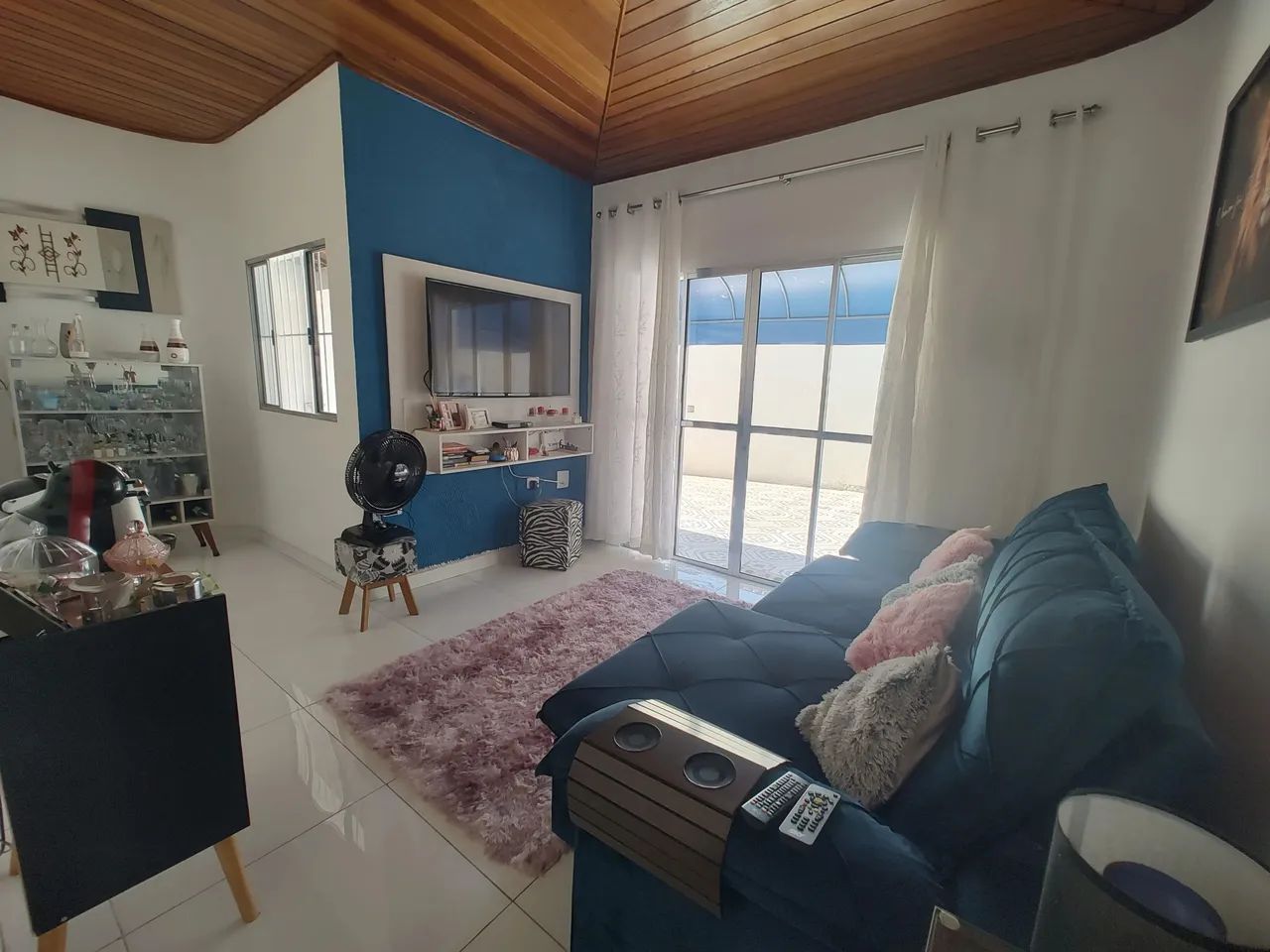 vendo uma casa com edícula separada. - Foto 2