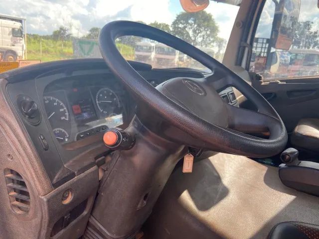 Mercedes Axor 3344 6x4  - Foto 10