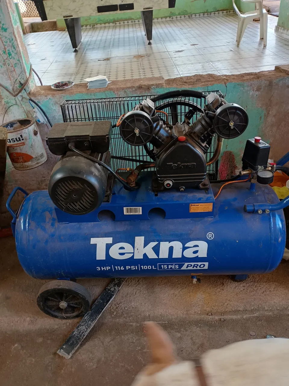 Compressor de ar Tekna 3HP 100L 15 pés