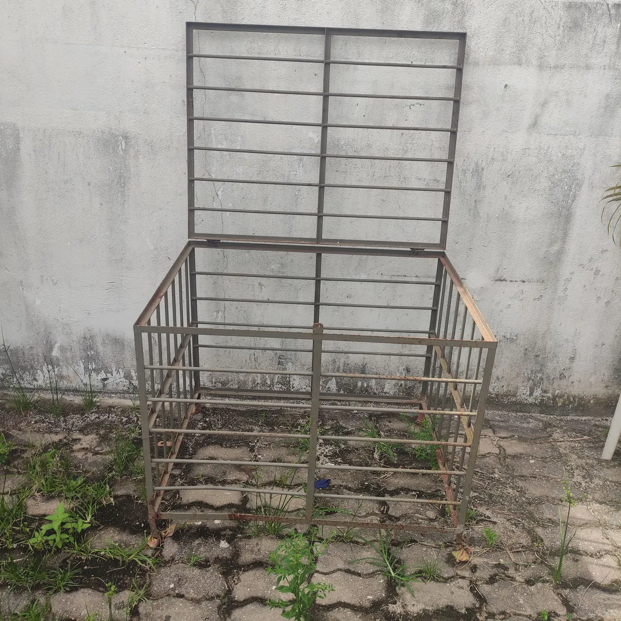Grade de proteção em aço