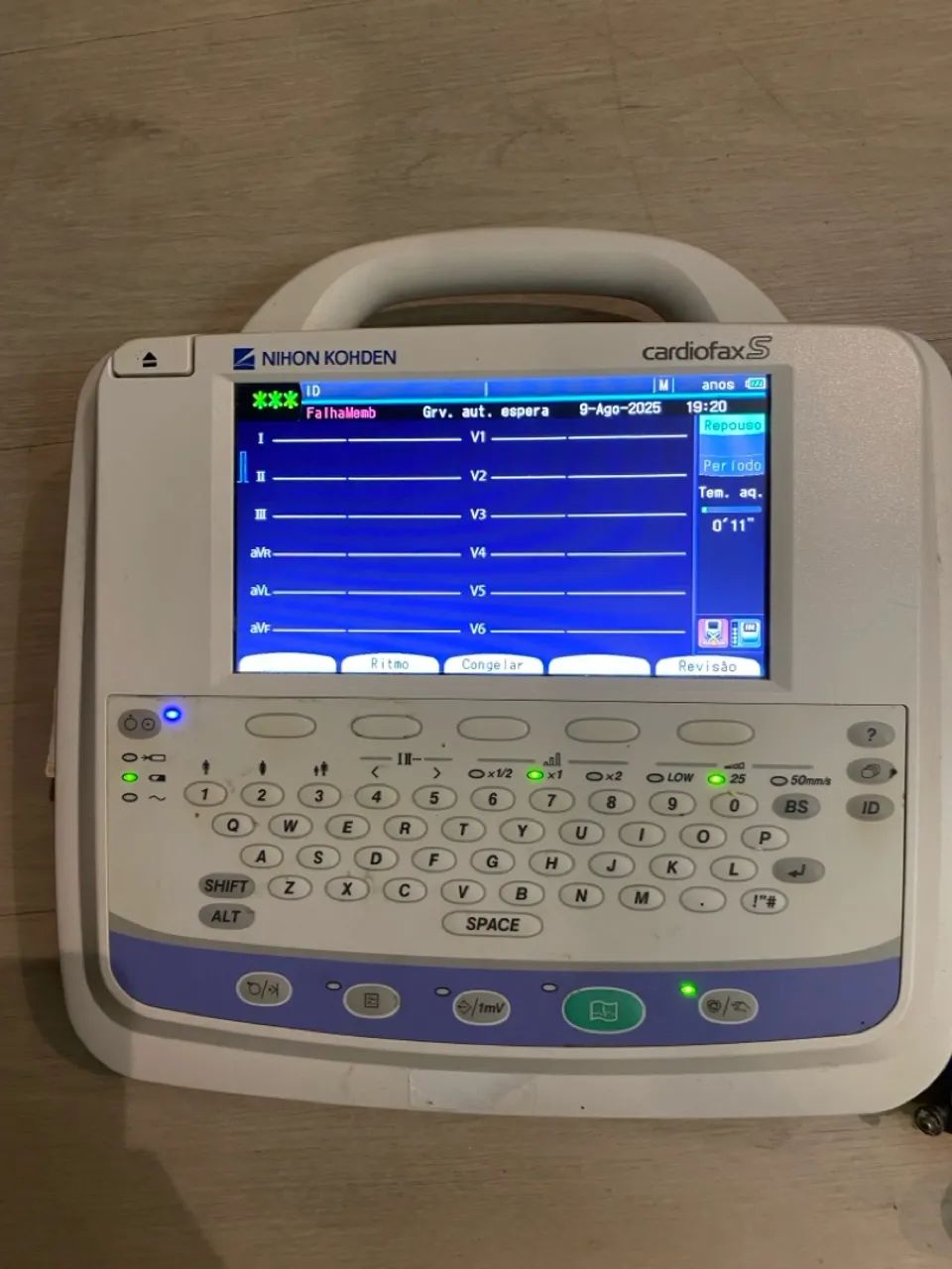 Ecg Eletro cardiograma63824095218049120