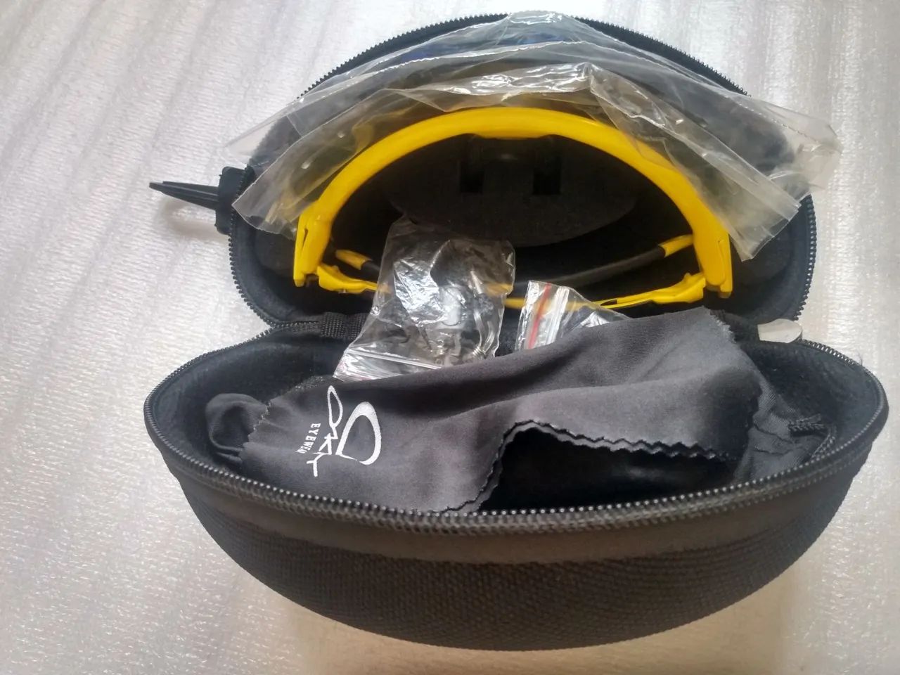 Óculos de Sol Oakley RADAR EV Path Yellow - Foto 5