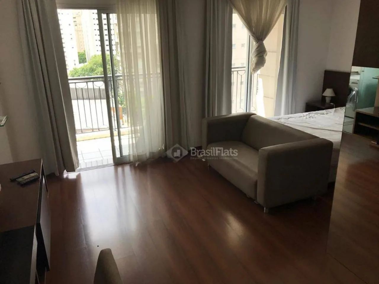 Flat com 1 dormitório para alugar, 44 m² por R$ 6.800,02/mês - Vila Nova Conceição - São P - Foto 2